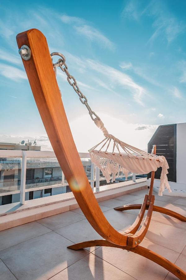 Suites With Magical View & Jacuzzi Athens Exterior photo
